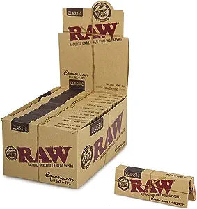 Raw - Classic Connoisseur 1 1/4 Rolling Paper With Tips (24pc Display)